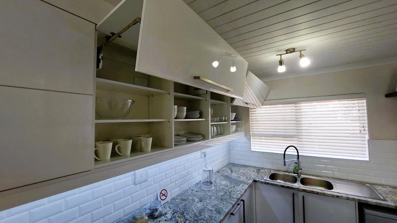Nautilus 2 Bedroom Self-Catering Apartment Swakopmund Exteriér fotografie