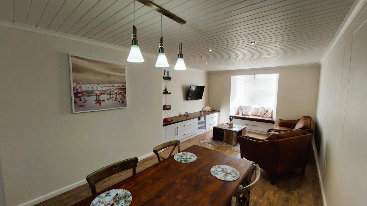 Nautilus 2 Bedroom Self-Catering Apartment Swakopmund Exteriér fotografie